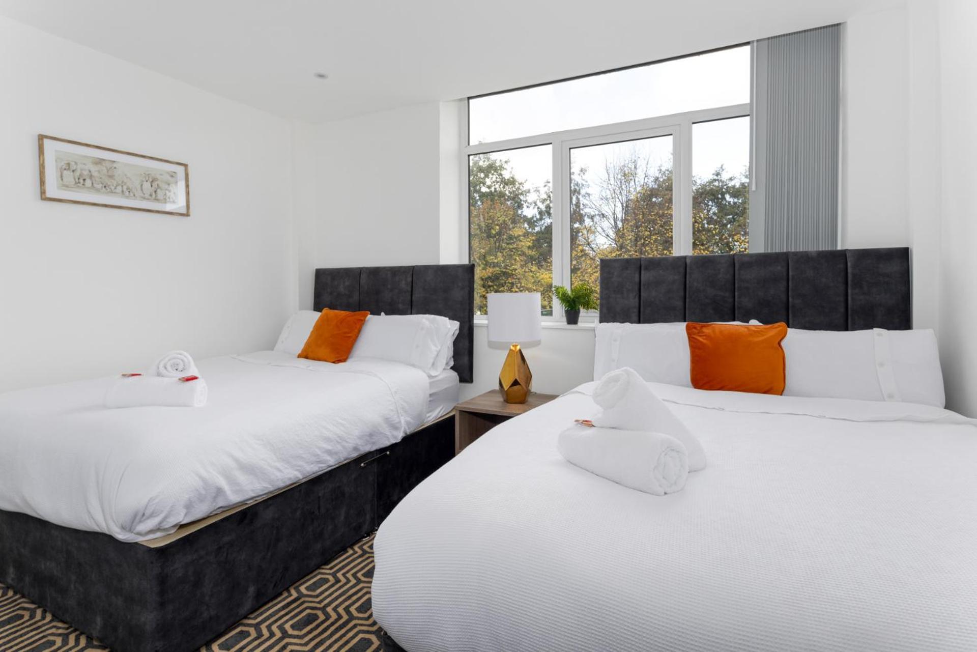 Flatzy - 16 Guests 4 En-suite A Apartment Liverpool