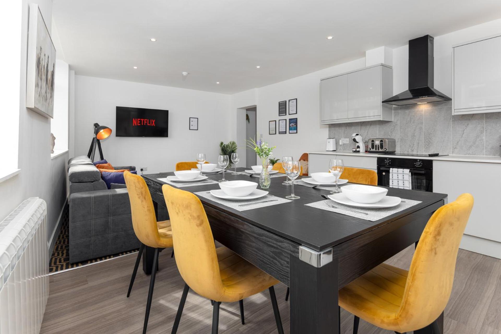 Flatzy - 16 Guests 4 En-suite A Apartment Liverpool